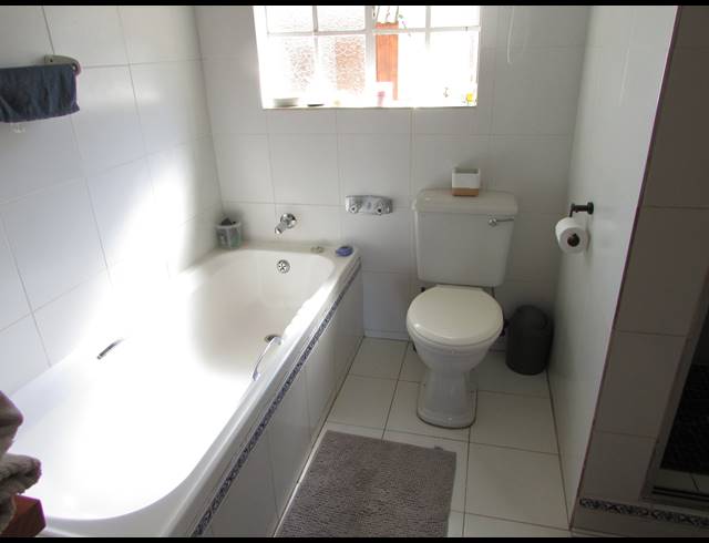 1.70HA SMALLHOLDING FOR SALE IN WHITE RIVER ESTATES